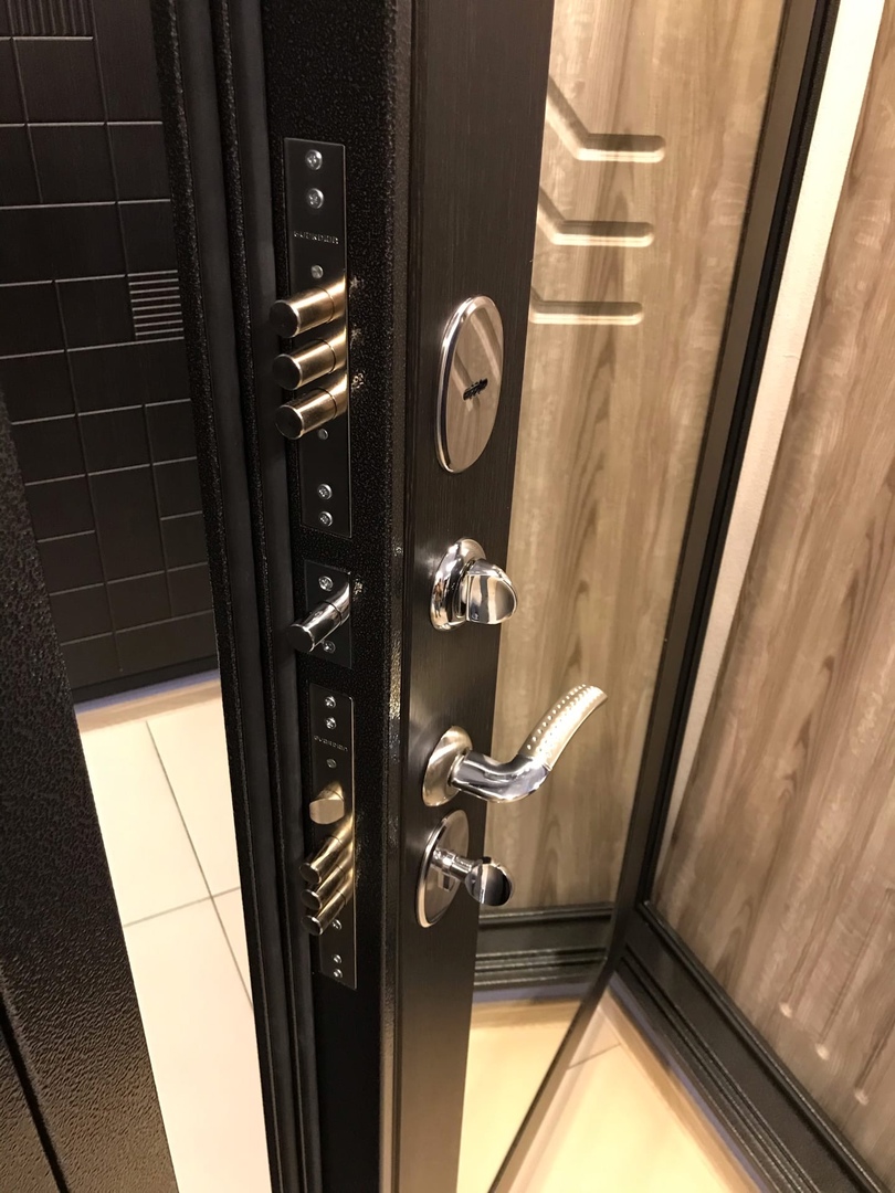 БАРСЕЛОНА (венге), "EGIDA" — изображение 6